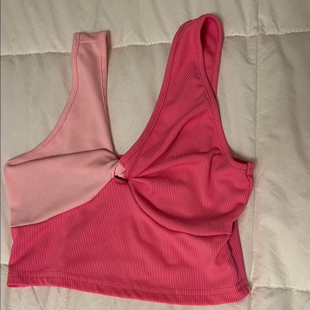 SHEIN Front-twist Crop Top (two-toned)